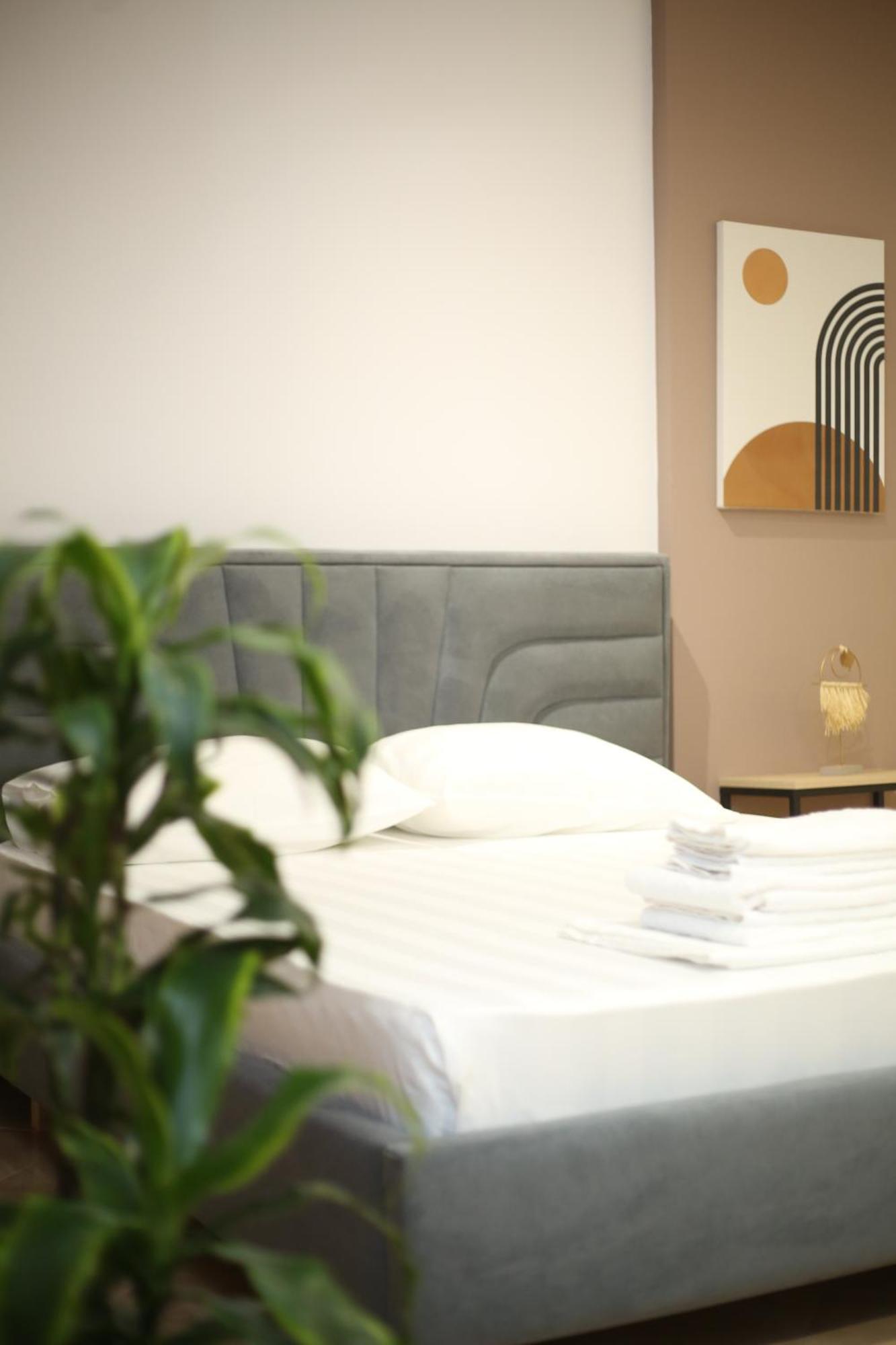 Apartament Tekb & *
