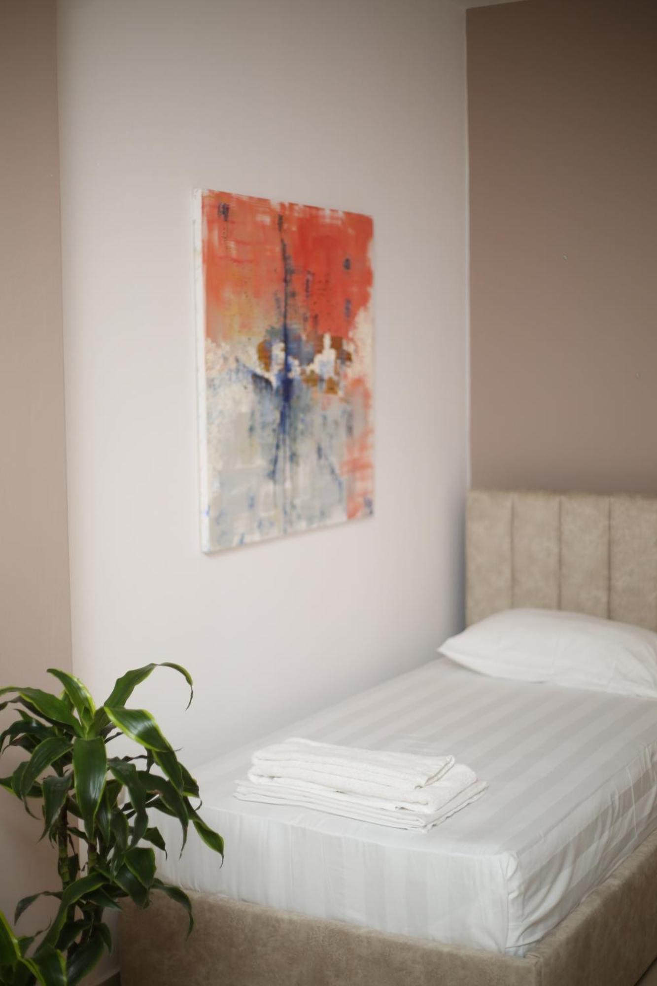 Tekb & Apartament