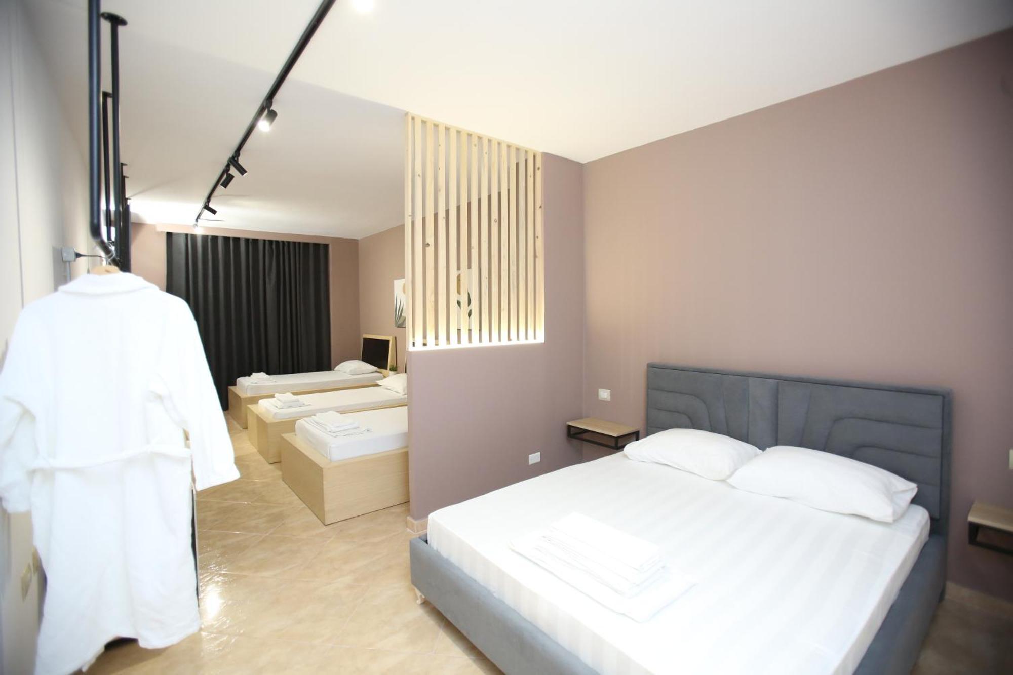 Apartament Tekb & *